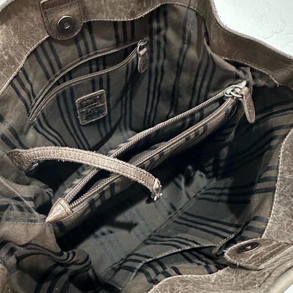 Frye leather ladies handbag - Picture 6 of 7
